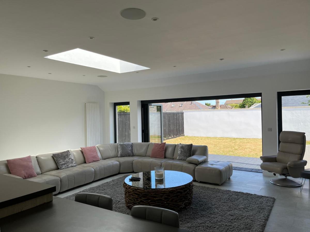 Perfect 4 Bedroom 2 Bathroom Home - Edinburgh, Edinburgh